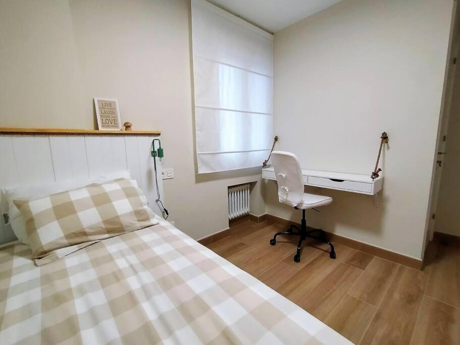 Piso Con Encanto En Pleno Centro Oviedo Kültér fotó